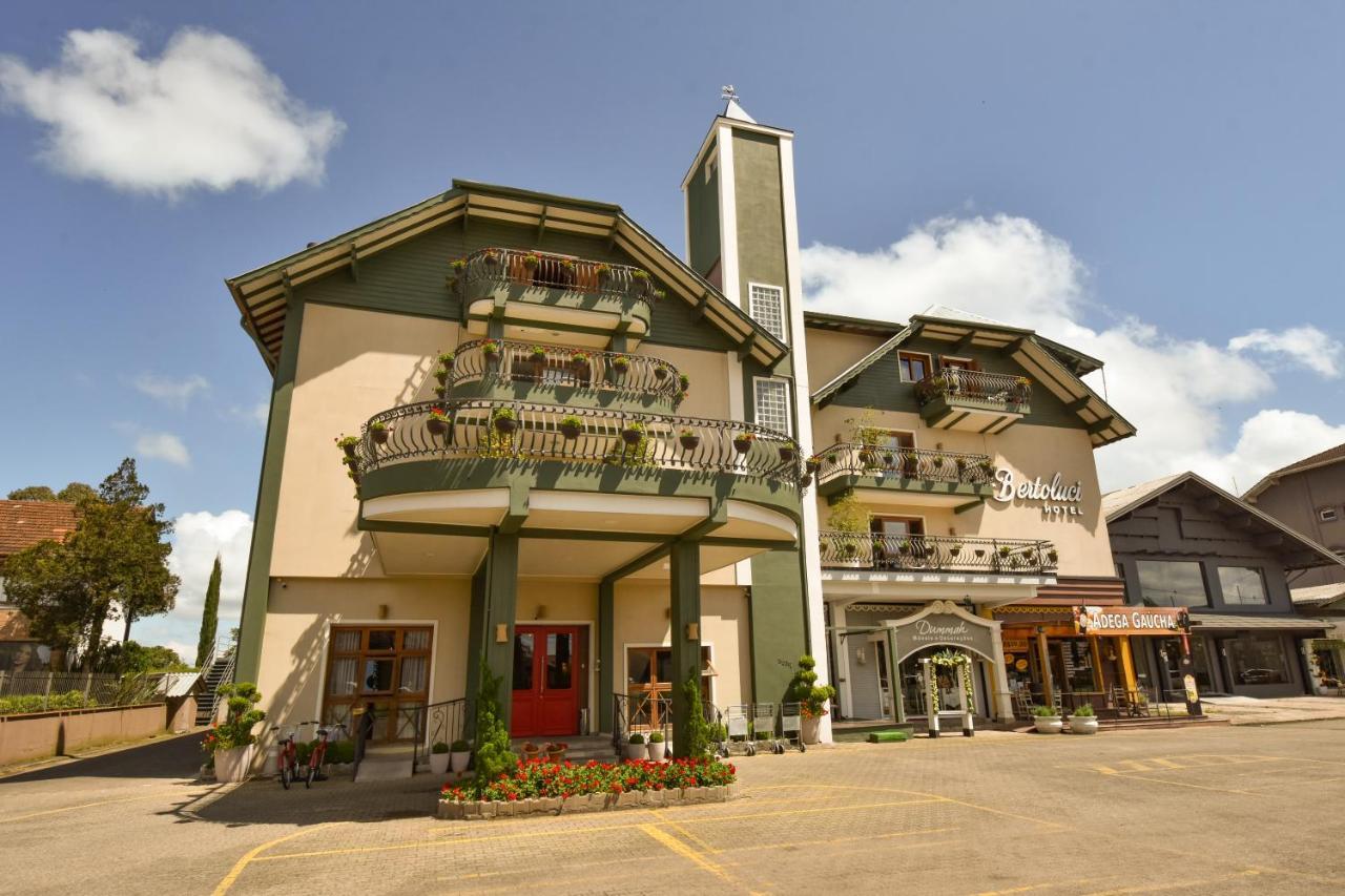 Hotel Bertoluci Gramado Esterno foto